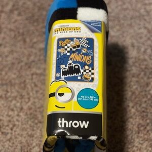 Minions plush throw 46x60
